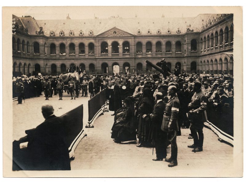 23 Anciennes Photographies Service de presse époque - Enterrement 1916 - Guerre 14/18 - Paris défilé mortuaire - Joseph Gallieni - Les taxis de la Marne - Funérailles du général Joseph Gallieni