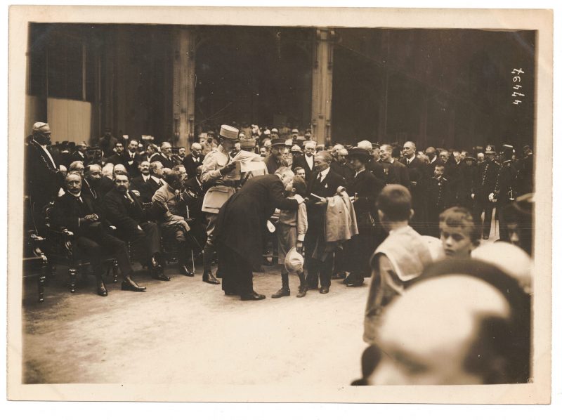 23 Anciennes Photographies Service de presse époque - Enterrement 1916 - Guerre 14/18 - Paris défilé mortuaire - Joseph Gallieni - Les taxis de la Marne - Funérailles du général Joseph Gallieni