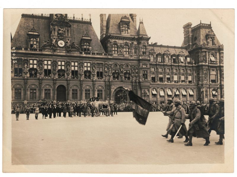 23 Anciennes Photographies Service de presse époque - Enterrement 1916 - Guerre 14/18 - Paris défilé mortuaire - Joseph Gallieni - Les taxis de la Marne - Funérailles du général Joseph Gallieni