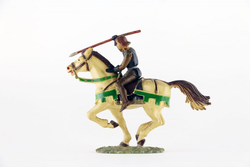 Figurine Starlux Cavalier Chevalier Moyen Age Armure Guerrier Lance