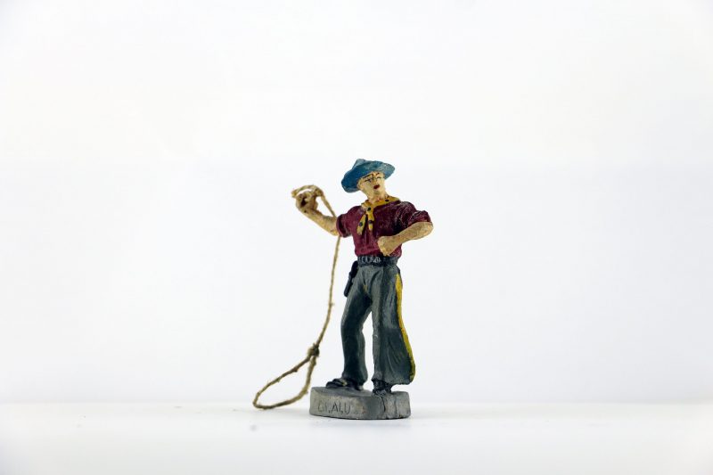 Figurine En Composition Cowboy Lassos Western Etats Unis Plaine