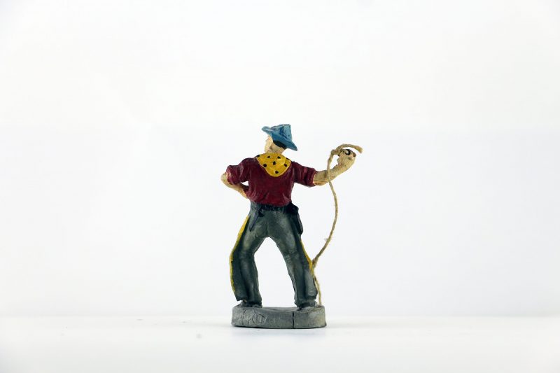 Figurine En Composition Cowboy Lassos Western Etats Unis Plaine
