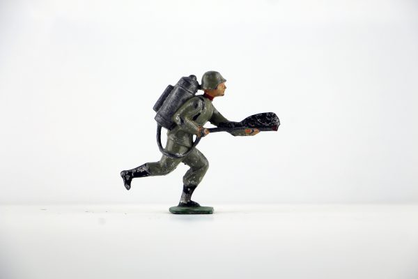 Figurine Plomb Creux Allemagne 1914/1918 Lance Flamme Tranchée Flammenwerfer
