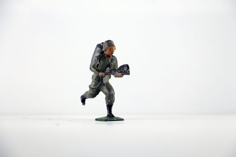 Figurine Plomb Creux Allemagne 1914/1918 Lance Flamme Tranchée Flammenwerfer