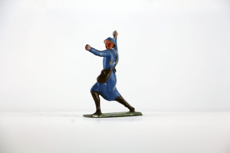 Figurine Plomb Creux France Poilu Grenade Guerre 14/18 Uniforme Tranchée Front