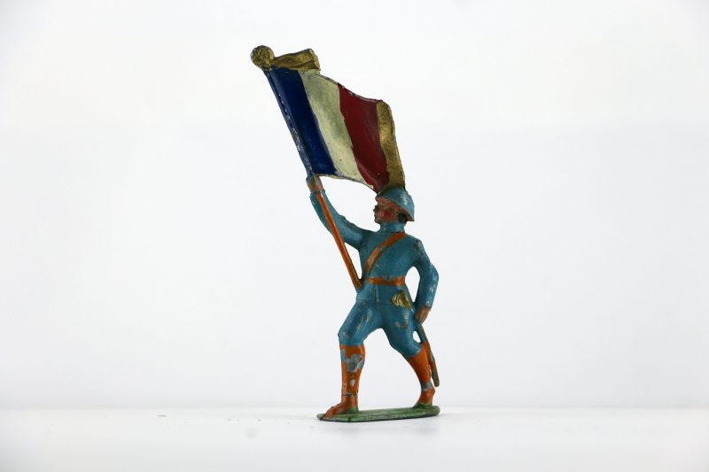 Figurine Plomb Creux France Poilu Drapeau Français Guerre 14/18 Uniforme Tranchée Front