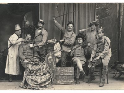 Photo Carte Postale - Fin Guerre 14 - Occupation de l'Allemagne - Darmstadt - 1920 - 64 Régiment