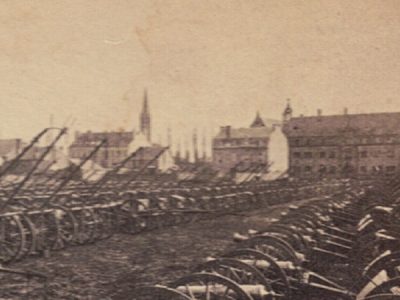 Photo Stéréoscopique - Uniforme - Second Empire - Sedan - Bataille - Cannons pris par l'ennemie - Guerre 1870 - Capitulation