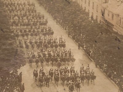 Photo Stéréoscopique - Uniforme - Troisième République - Troupe Cavalier - Cuirassiers - Défilé - Boulevard Saint Germain - Paris