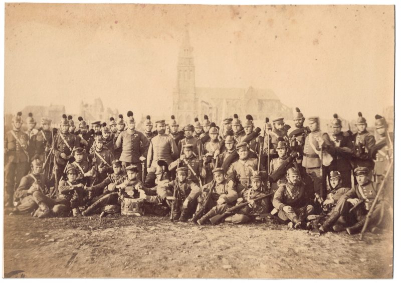 Photo de Garnison - Uniforme - Infanterie -Bavaroise - Occupation - 1873 - Guerre 1870 / 1871 - Charleville Mézière