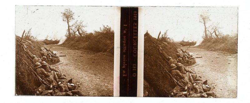 Photo Plaque Stéréo - Guerre 14/18 - Conflit - Tranchée - Vue Stéréoscopique - Poilu - Uniforme - Document actualité - 035