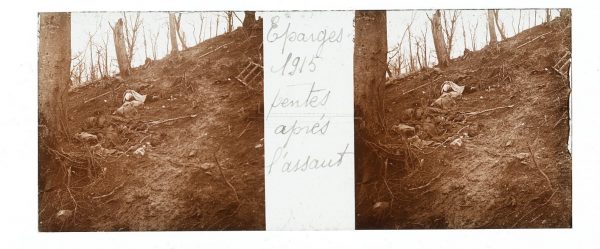 Photo Plaque Stéréo - Guerre 14/18 - Conflit - Tranchée - Vue Stéréoscopique - Poilu - Uniforme - Document actualité - 034