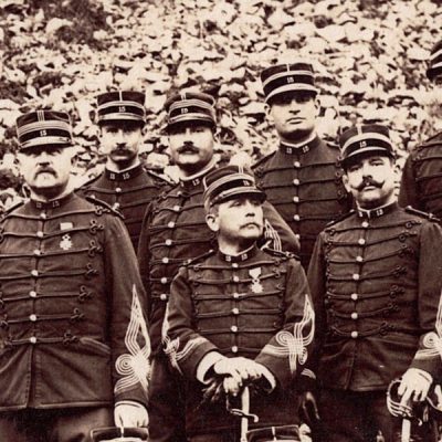 Photographie - Militaire Uniforme 1890 - Armée Française - Chasseurs - Soldats - France - Officiers - Troisième République