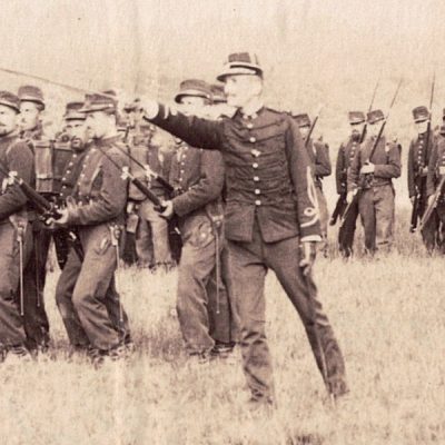 Photographie - Militaire Uniforme 1890 - Armée Française - Chasseurs - Soldats - France - Officiers - Troisième République