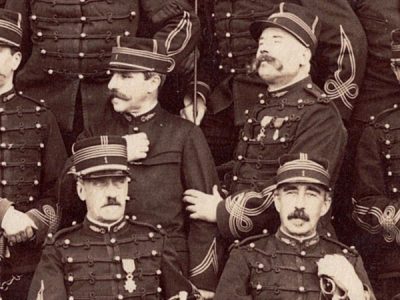 Photographie - Militaire Uniforme 1890 - Armée Française -Artillerie Pontonnier - Soldats - France - Officiers - Troisième République