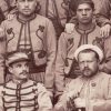Photographie - Militaire Uniforme 1890 - Armée Française - Turcos - Defilé - France - Drapeau - Troisième République - Officiers