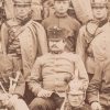 Photographie - Militaire Uniforme 1890 - Armée Autrichienne - Dragons - Autriche - Drapeau - Officiers