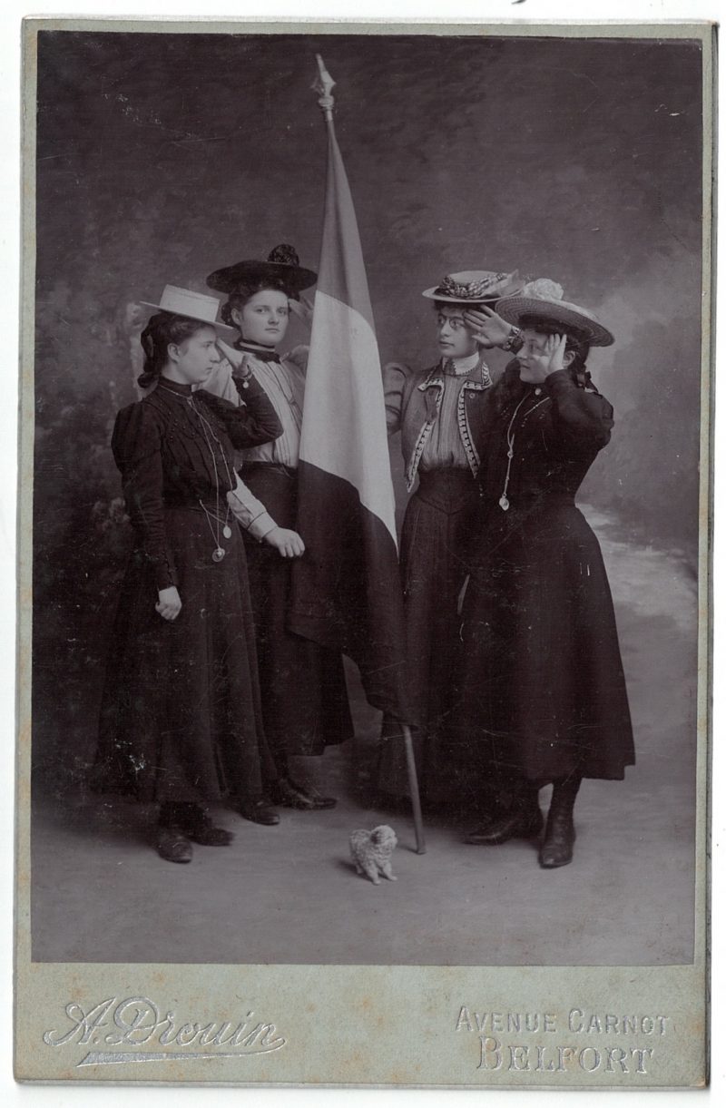 Grande CDV - Ancienne Photographie - 3eme République - Patriotisme - France - Revanche - Belfort - A.Drouin - Drapeau Français - Guerre 14/18
