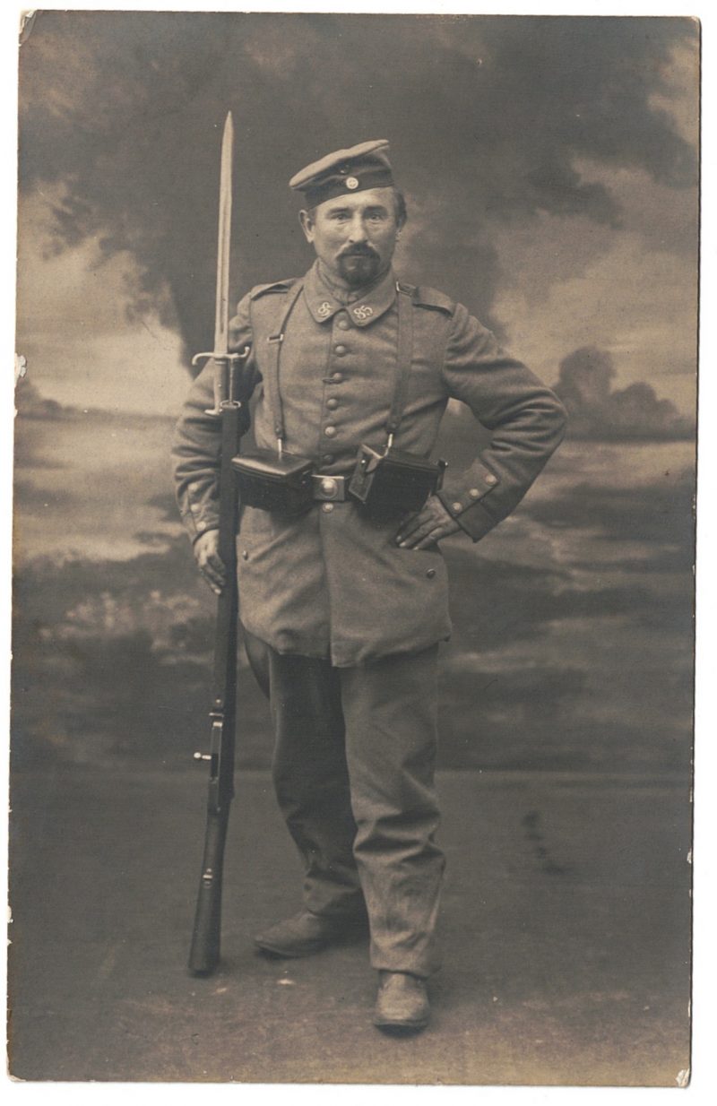 Photo Carte Postale - Uniforme - Soldat - Landwehr - Allemagne - Guerre 14-18 - Baïonnette - Front - 85 Régiment