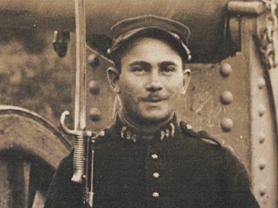 Photo Carte Postale - Uniforme - Artillerie - Siège - Guerre 14 - Tranchées - Artilleur - Canon