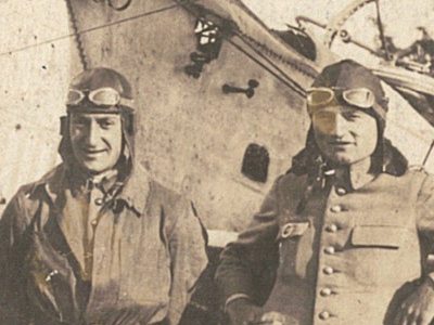 1 Photo papier originale - Aviation - 1930 - Pilote - Uniforme - France - Avion -Troupe au levant