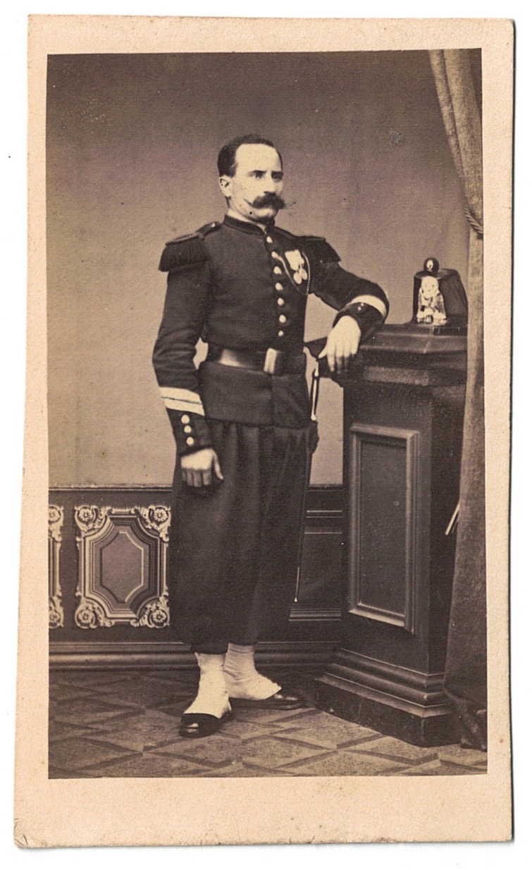 CDV Soldat Français – Armée Infanterie – Uniforme – Second Empire –  Campagne militaire – Médailles – Caporal